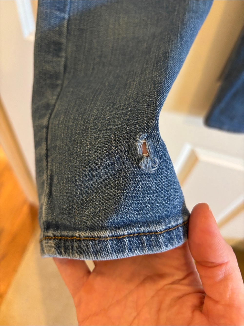 Universal Threads High Rise Skinny Jeans - Picture 5 of 5